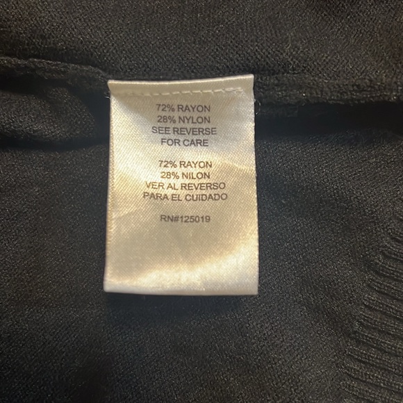 JOSEPH A Black Fringe Sweater Vest Size: Small - Picture 8 of 8